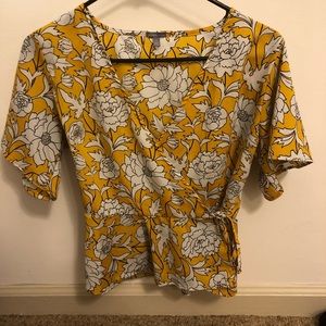 Yellow flower pattern blouse